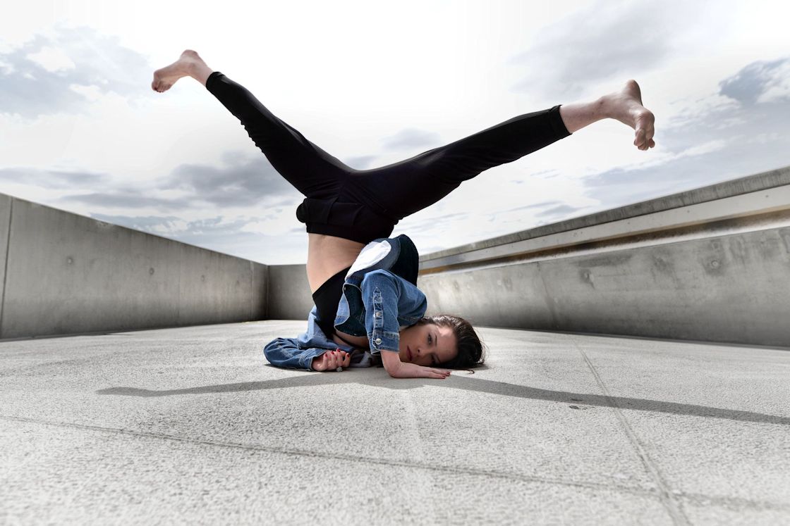 Photo danse contemporaine Anaïs Gomez Compagnie Hormé Lyon