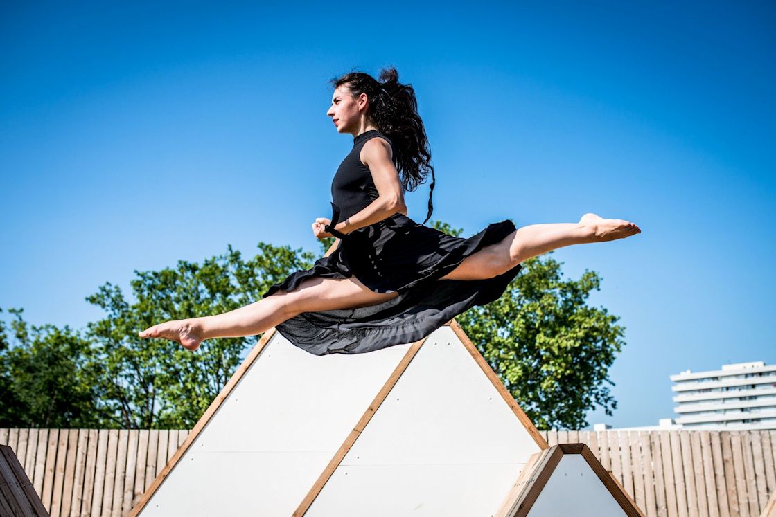 Photo danse contemporaine Julie Garcia Lyon