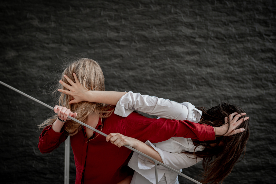 Photo danse contemporaine Lyon Confluence Chloé Escale Juliette Bernard Calabash