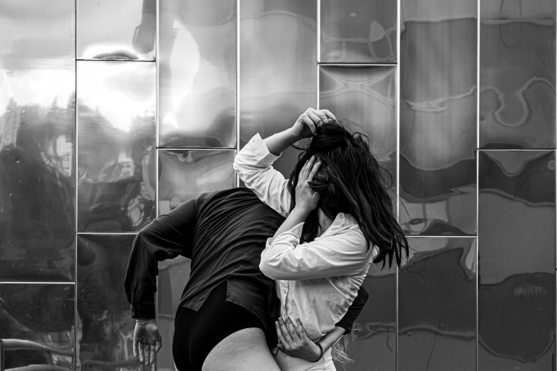 Photo danse contemporaine Lyon Confluence Chloé Escale Juliette Bernard Calabash