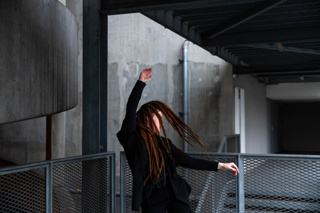Photo danse contemporaine Lyon Confluence Anaëlle Coudron