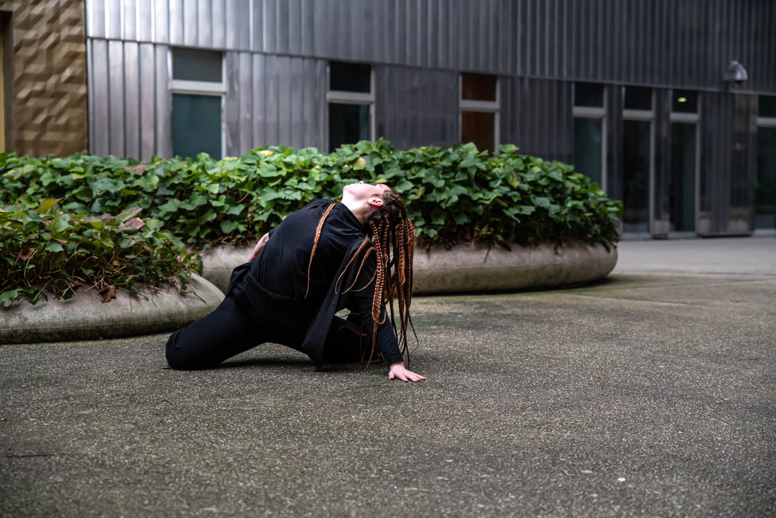 Photo danse contemporaine Lyon Confluence Anaëlle Coudron