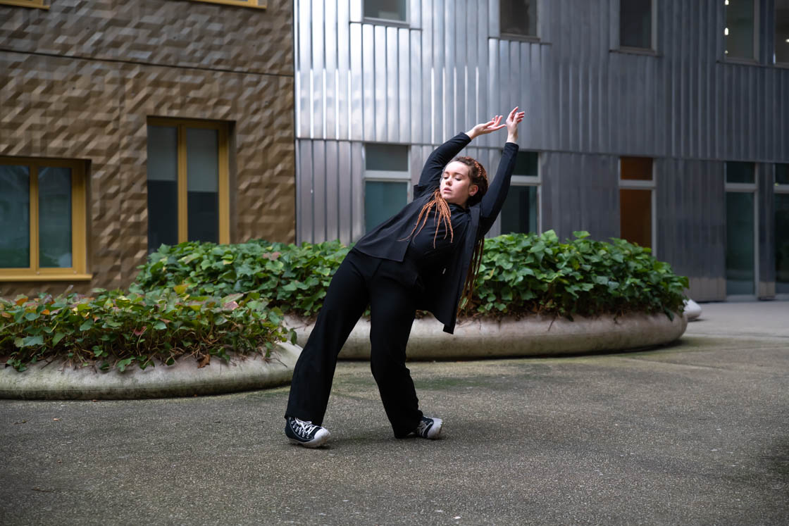 Photo danse contemporaine Lyon Confluence Anaëlle Coudron
