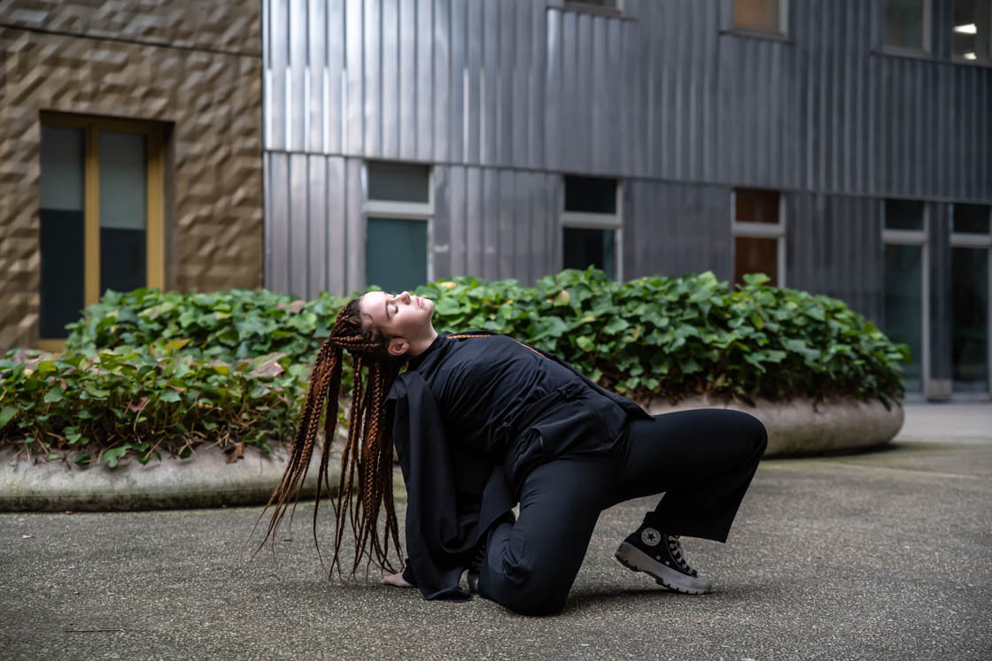 Photo danse contemporaine Lyon Confluence Anaëlle Coudron