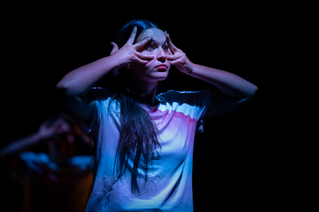 Photographie de danse Ce qui nous rassemble Collectif Facettes Théâtre Astrée Villeurbanne Festival Arthémiades 2024