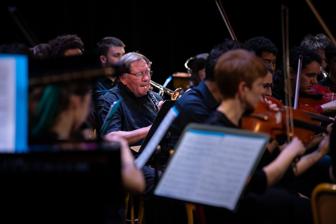 Photo concert orchestre symphonique festival Arthémmiades 2024 au Théâtre Astrée à Villeurbanne
