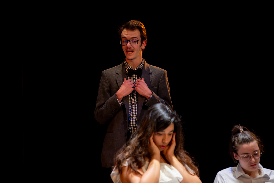 Photo pièce de théâtre festival Arthémmiades 2024 au Théâtre Astrée à Villeurbanne