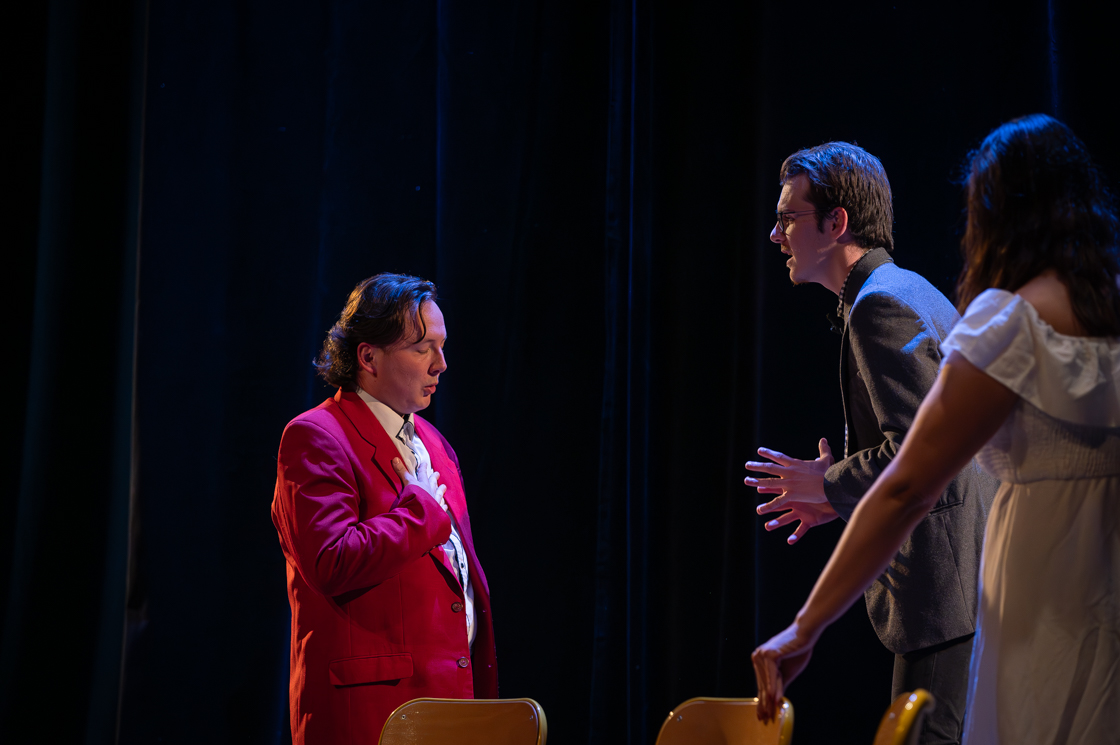 Photo pièce de théâtre festival Arthémmiades 2024 au Théâtre Astrée à Villeurbanne