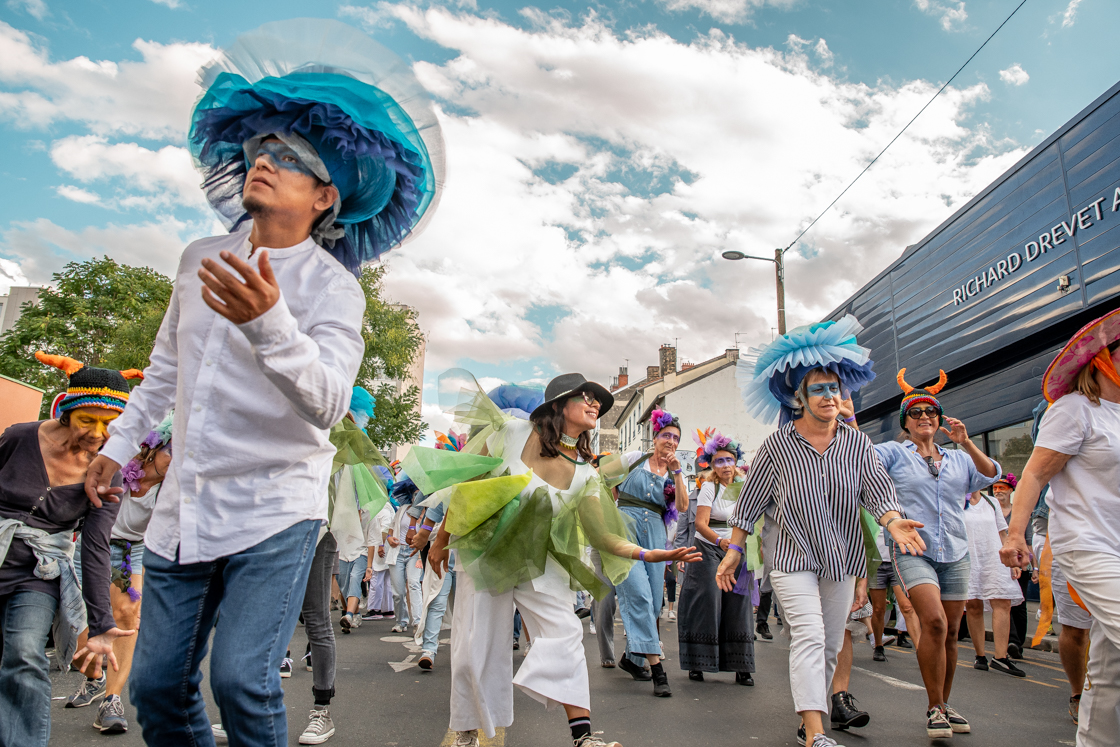 Photographie biennale danse Lyon 2025 répétition groupe Villeurbanne Ateliers Frappaz Compagnie Ex Nihilo