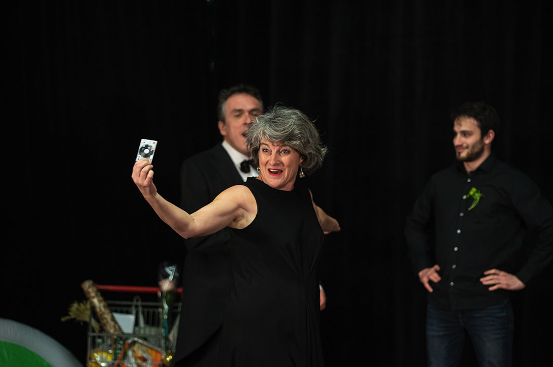 Photographie théâtre compagnie Chiloé ça bavarde les choses - Friche Lamartine 2023