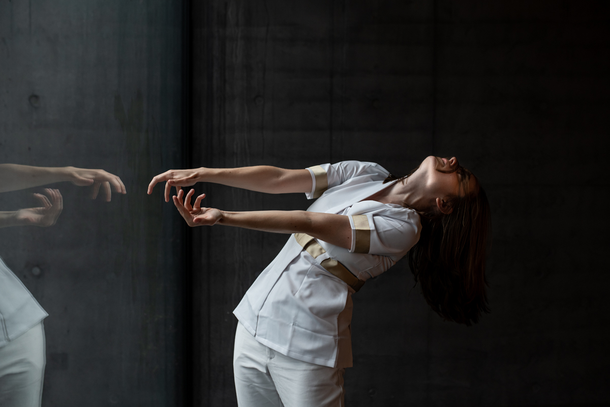 Photo danse contemporaine Projet Distorsions Lyon Loréna Sajous