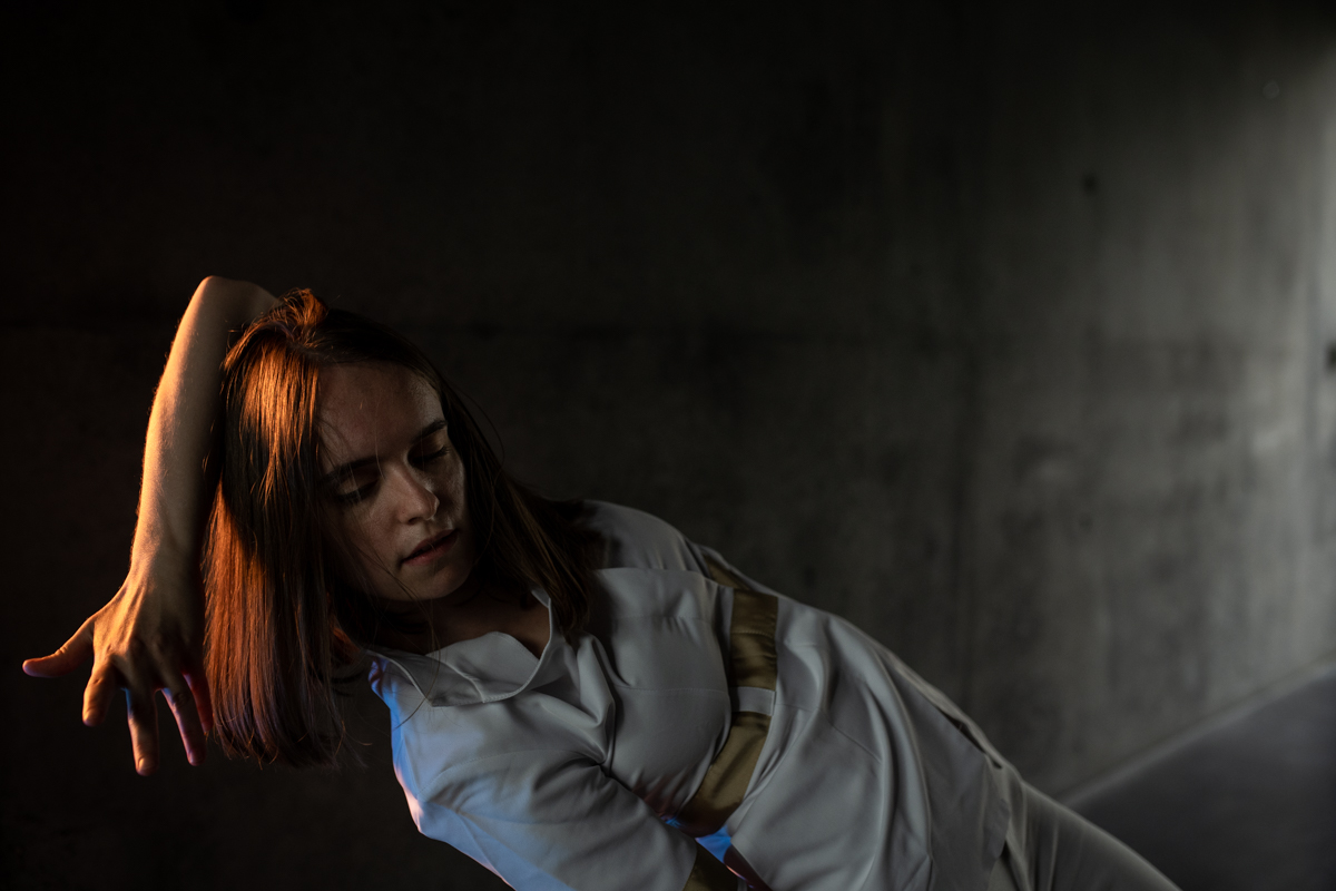 Photo danse contemporaine Projet Distorsions Lyon Loréna Sajous