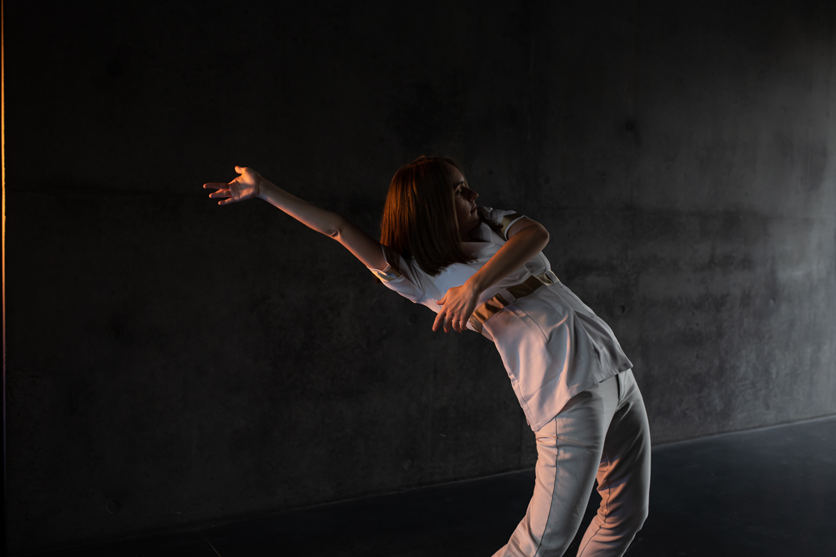 Photo danse contemporaine Projet Distorsions Lyon Loréna Sajous