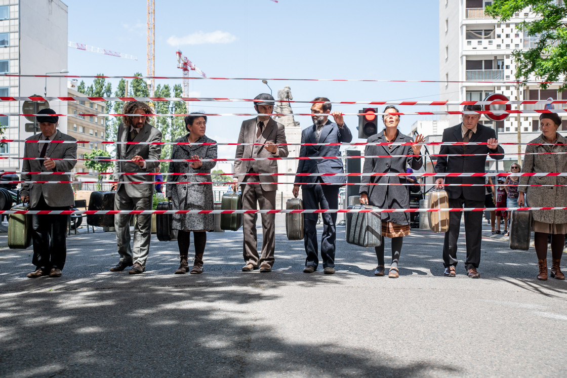 Photographie arts de la rue compagnie Kamchatka festival les invites villeurbanne 2024