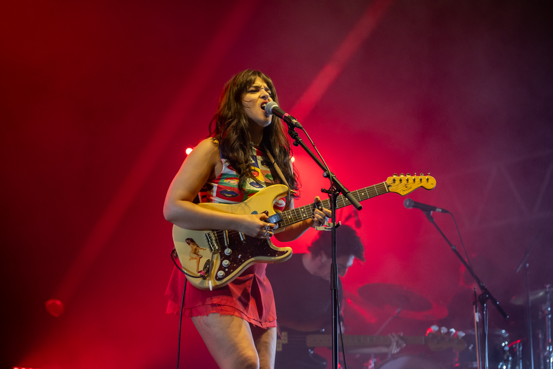 Photographie concert Hotel Particulier festival les invites villeurbanne 2024