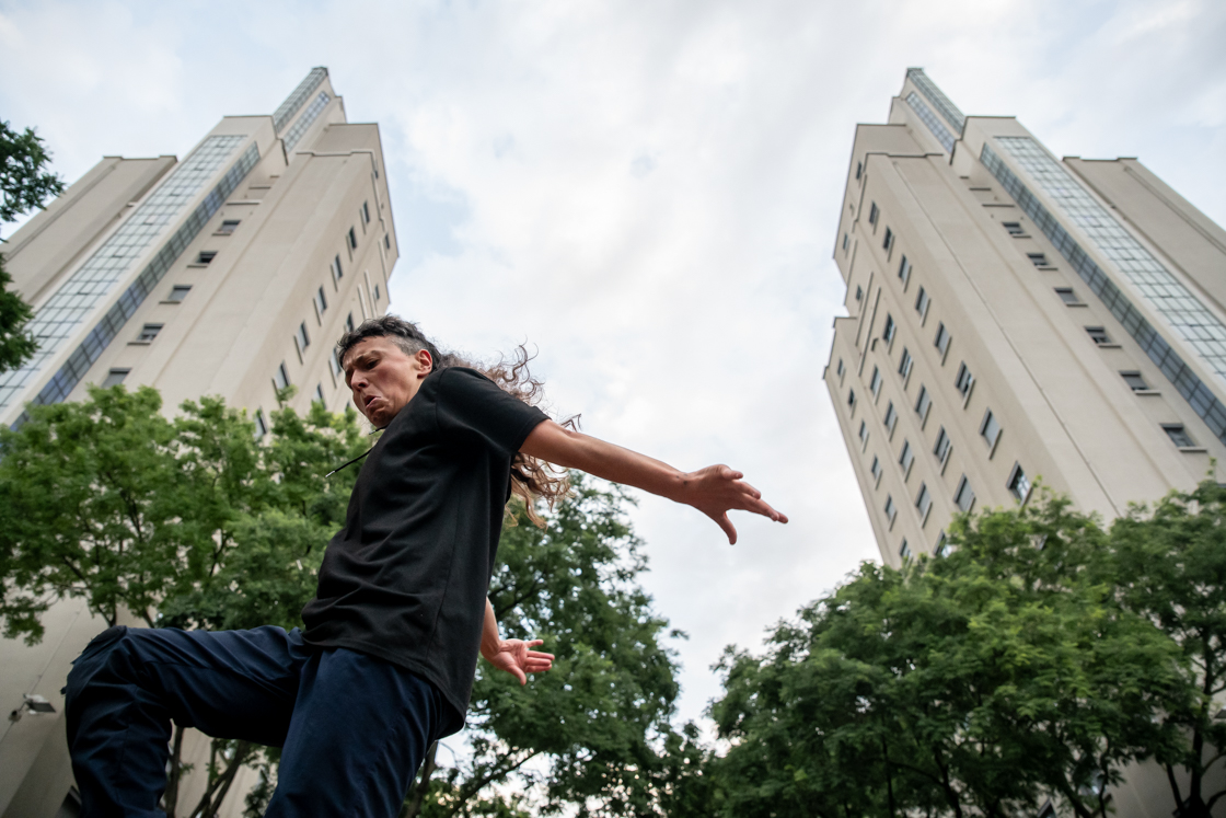Photo danse contemporaine Bien Parado Compagnie La Méandre festival les invites villeurbanne 2024