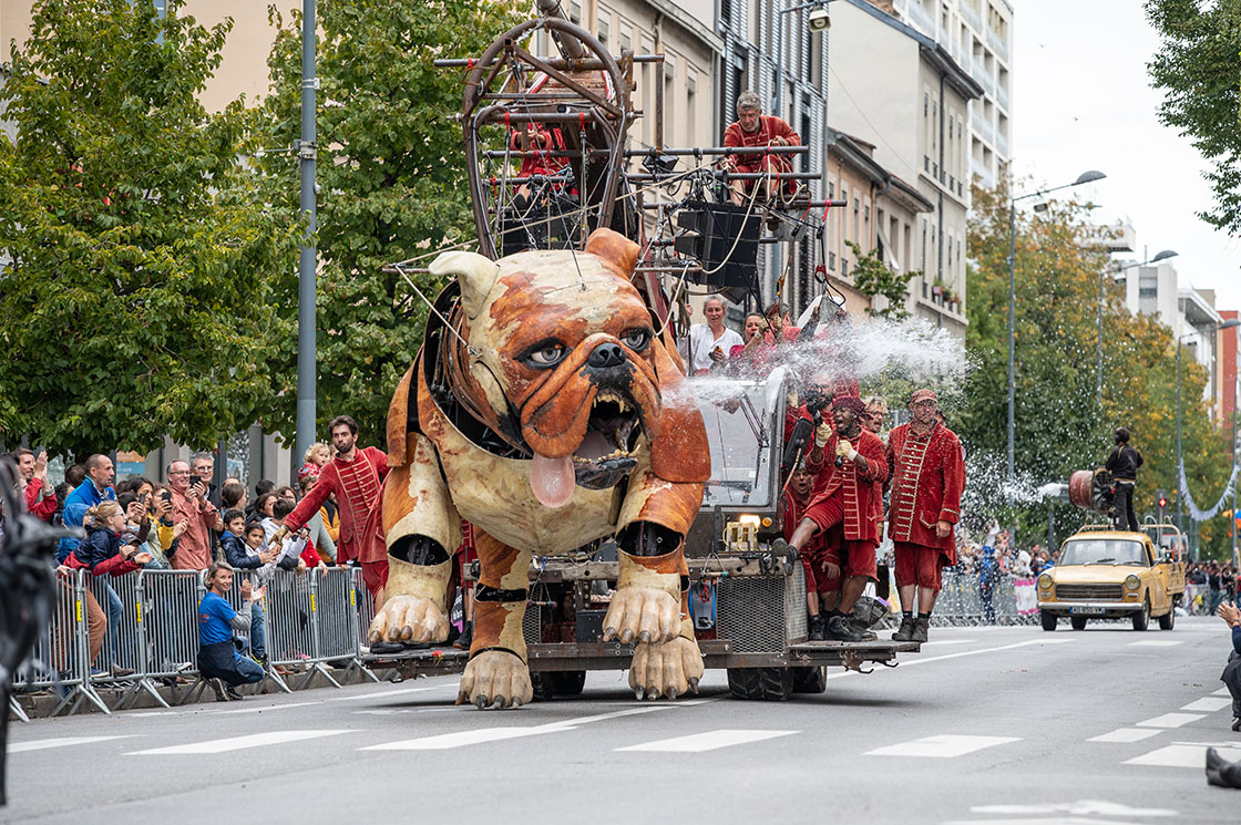 Royal de Luxe Bull Machin Villeurbanne 2022
